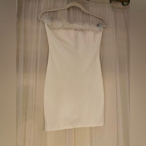 ‘90s Chic Mini Dress